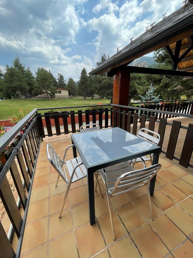Hotel Avet La Coma I La Pedra Екстериор снимка